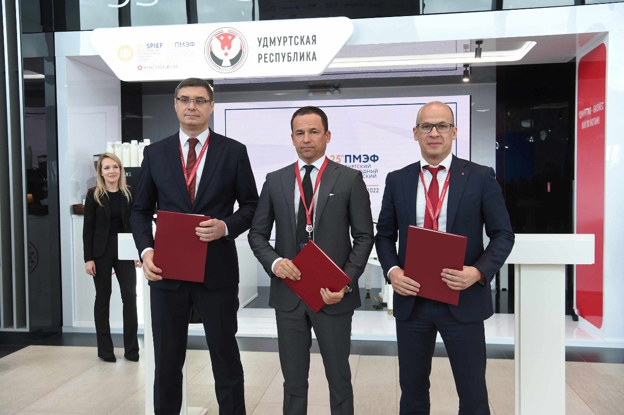 «Русклимат» подписал соглашение с Удмуртией и Владимирской областью о развитии кластера «ИКСЭл»